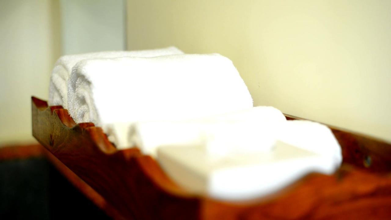 Golden Temple Inn カトマンズ エクステリア 写真